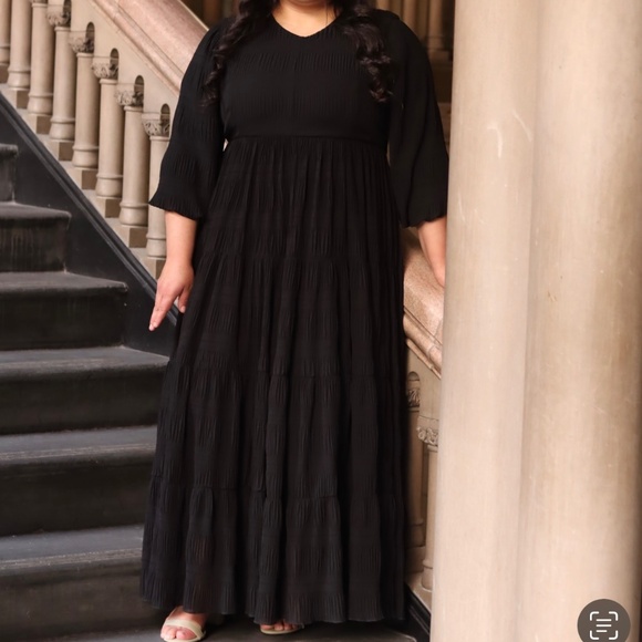 JUST ONE TWIRL DRESS BLACK - Picture 2 of 3